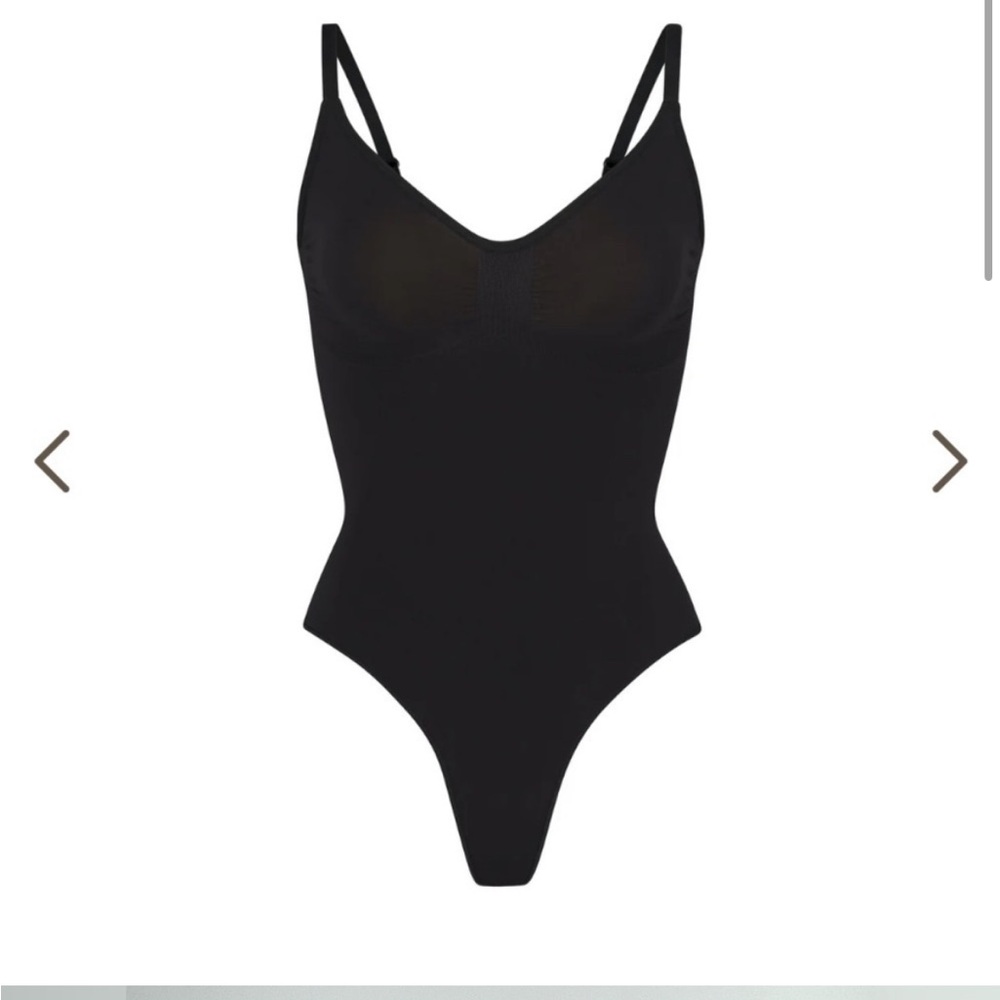 Skims Seamless Sculpt Thong Bodysuit in Onyx NWOT - Picture 2 of 5